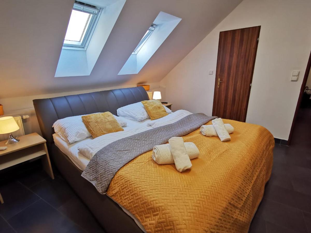 Hotel Palackeho 135 Mělník Kültér fotó