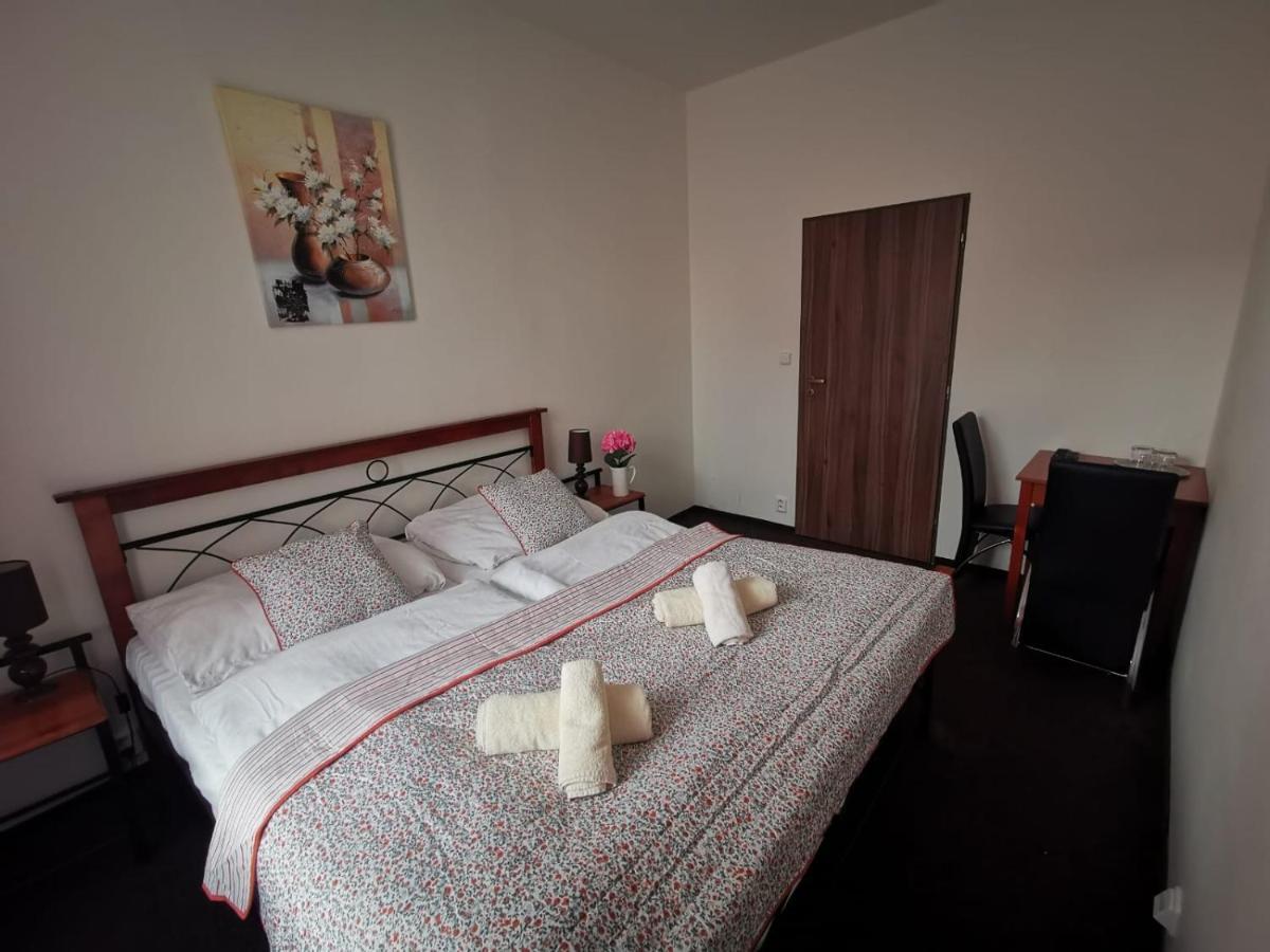 Hotel Palackeho 135 Mělník Kültér fotó