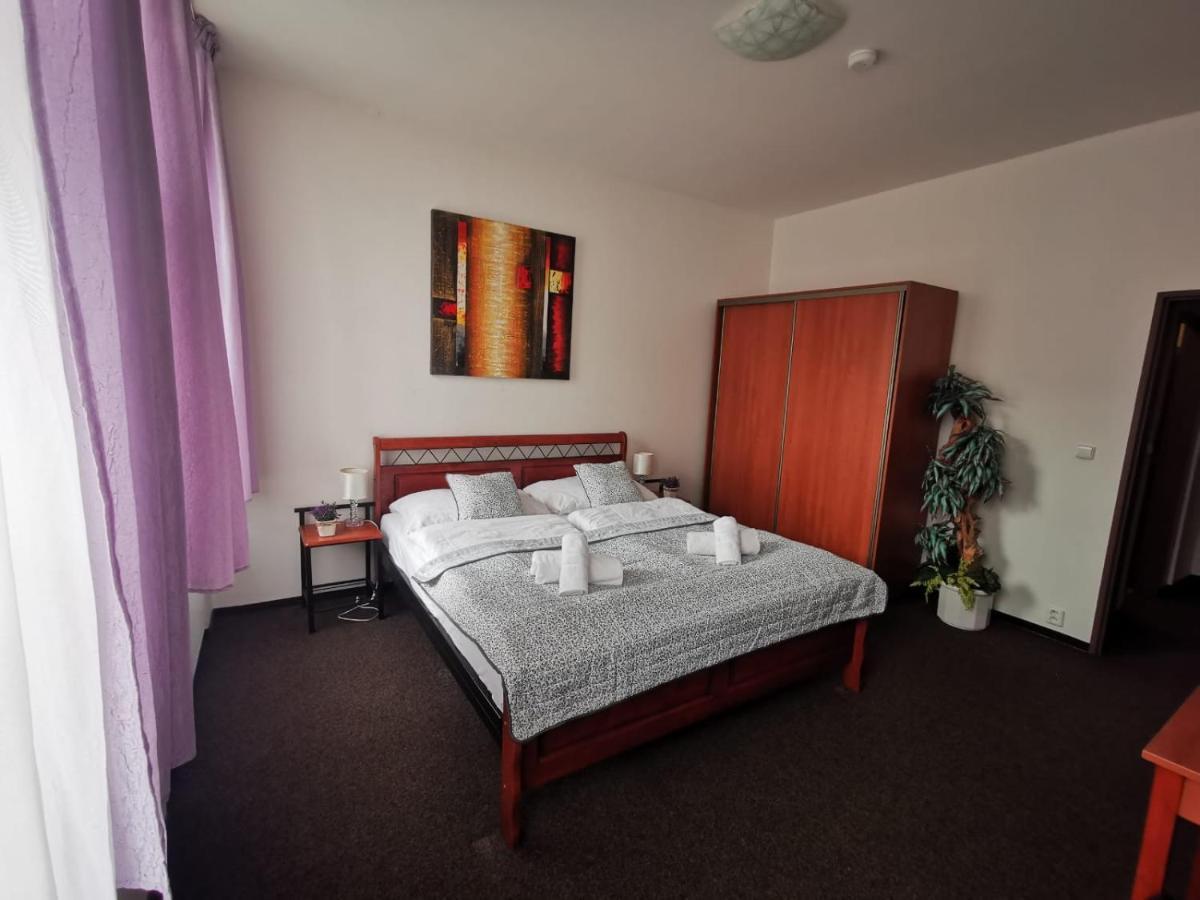 Hotel Palackeho 135 Mělník Kültér fotó