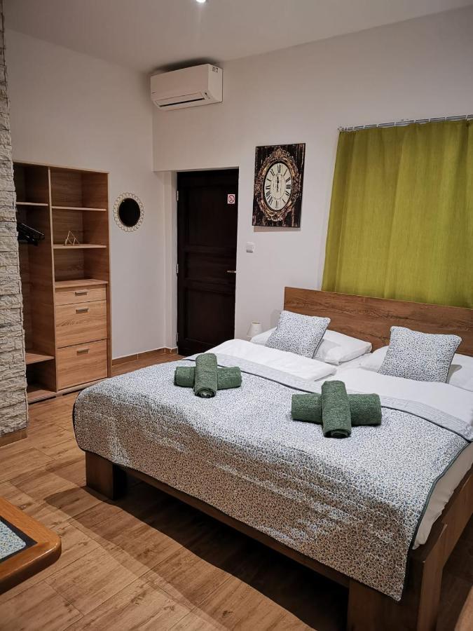 Hotel Palackeho 135 Mělník Kültér fotó