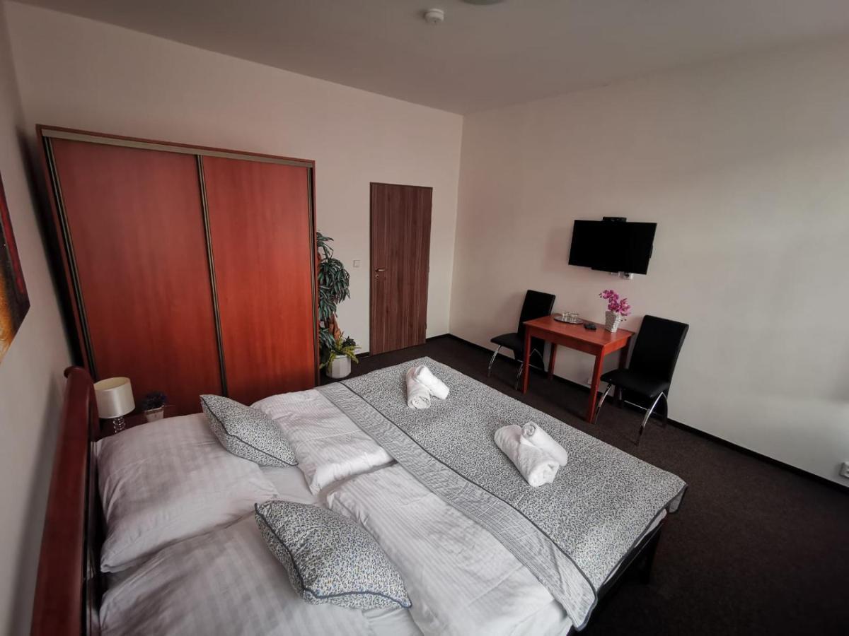Hotel Palackeho 135 Mělník Kültér fotó